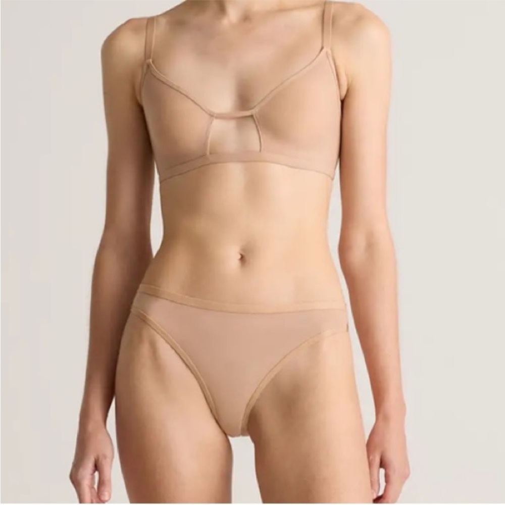 NWOT Quince Belgian Mesh Sheer Cutout Bralette in Sand Sz S - Picture 3 of 8